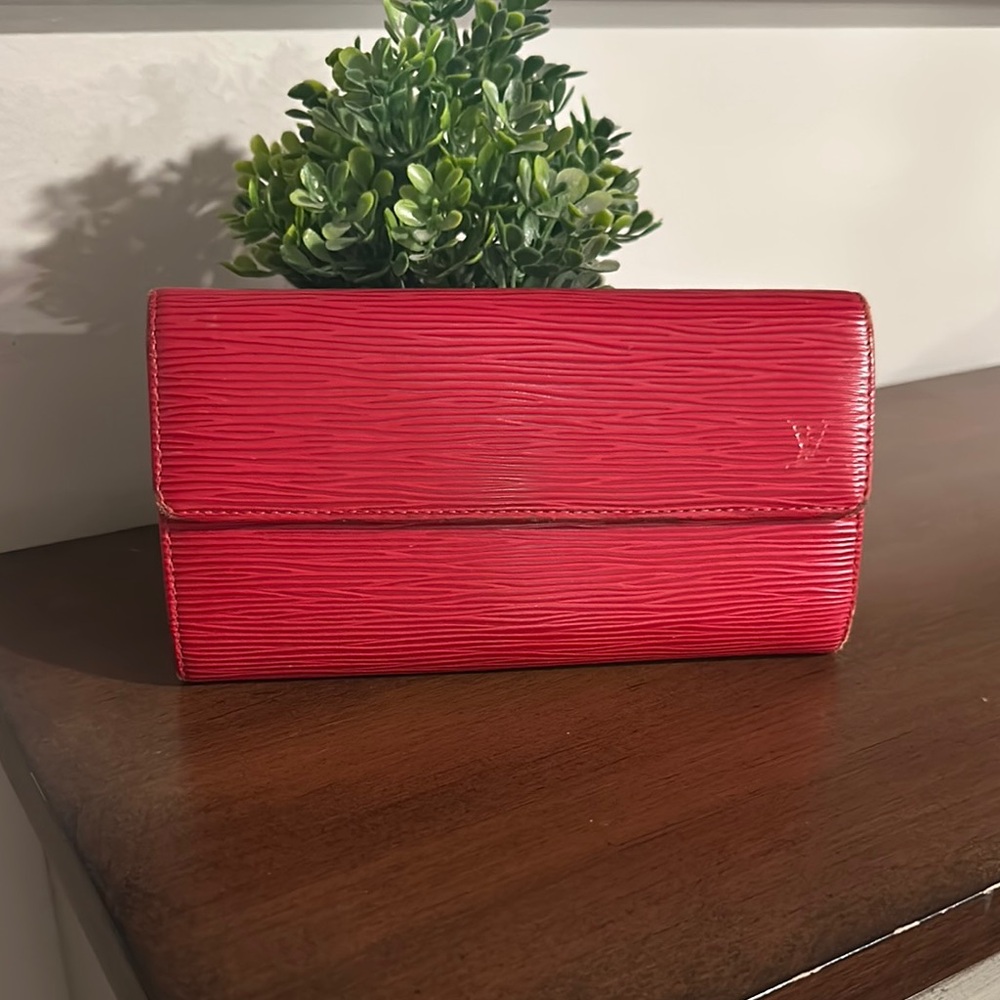 Louis Vuitton Epi Long Wallet in Red